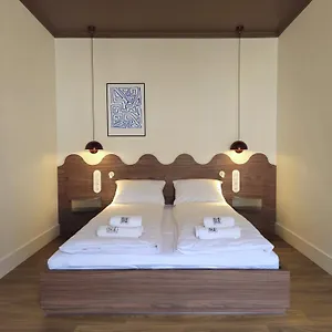 Wine Apartment