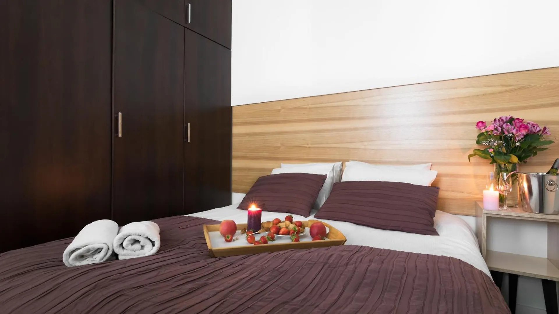 Platinum Suites Krakow Apartment